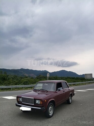 LADA (VAZ) 2107-2