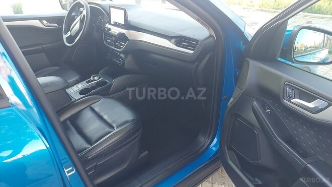 Ford Escape-14