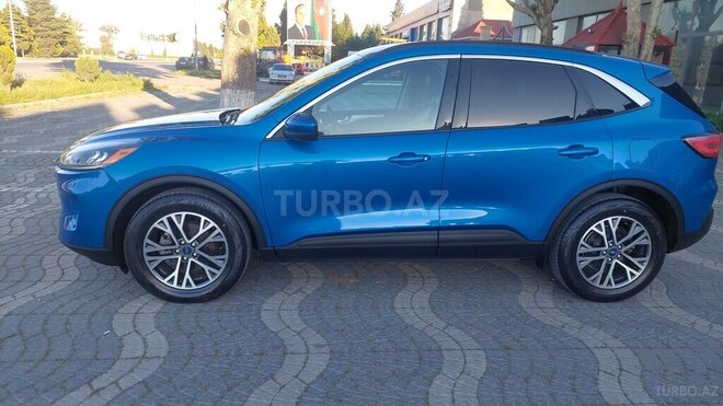 Ford Escape-9