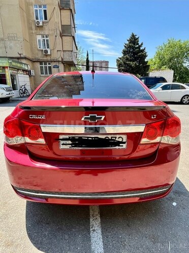 Chevrolet Cruze-2
