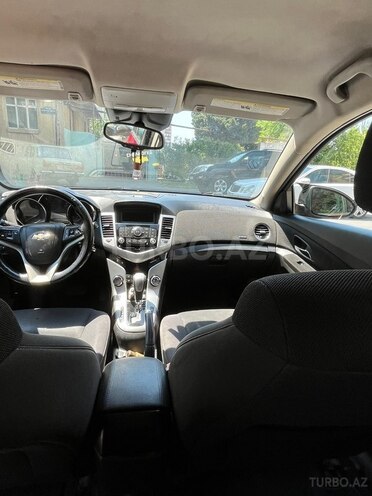 Chevrolet Cruze-5