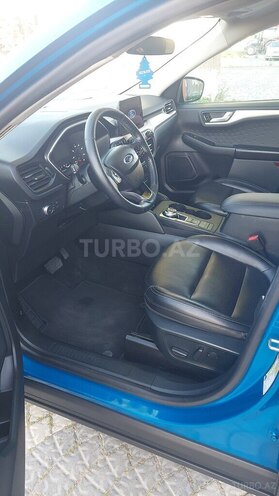 Ford Escape-21