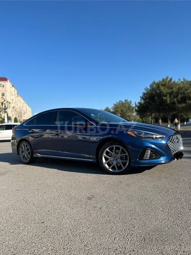 Hyundai Sonata-5