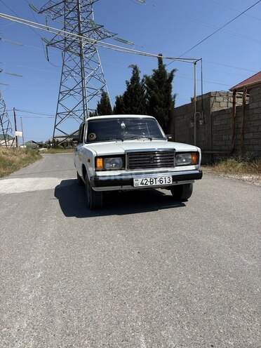 LADA (VAZ) 2107-2