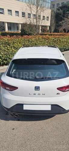 SEAT Leon-7