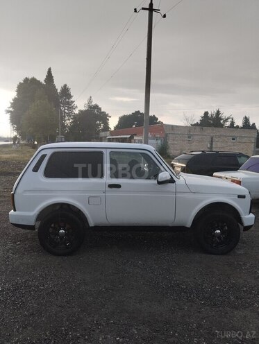 LADA (VAZ) Niva-3