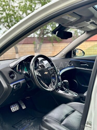 Chevrolet Cruze-8