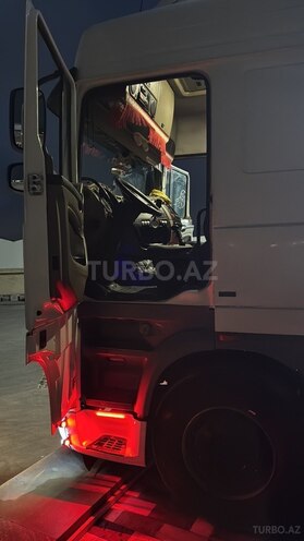 DAF 105 XF-4