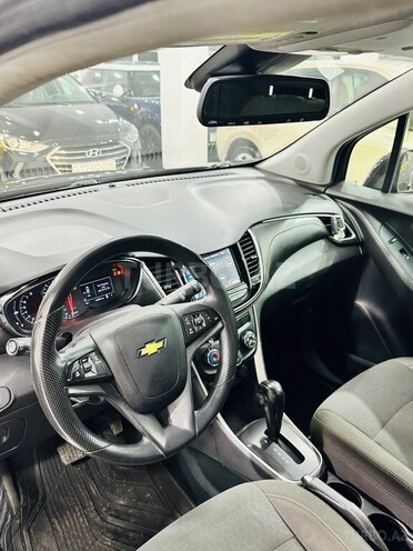 Chevrolet Trax-10