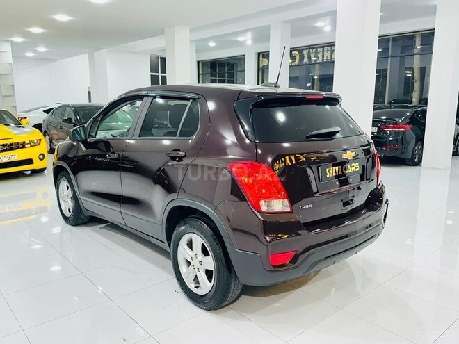 Chevrolet Trax-6