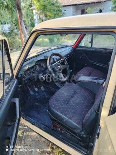 LADA (VAZ) 21011-3