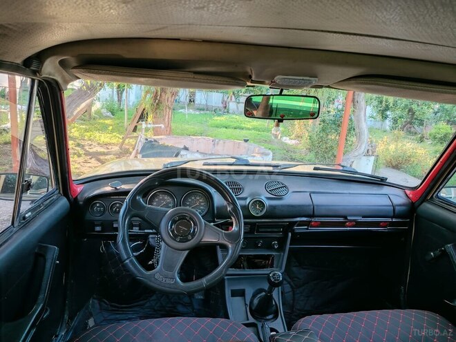 LADA (VAZ) 21011-4