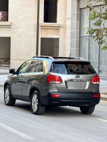 Kia Sorento-4