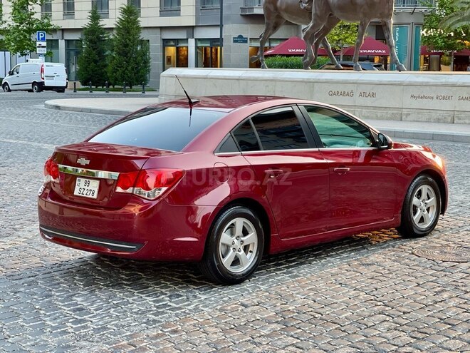 Chevrolet Cruze-4