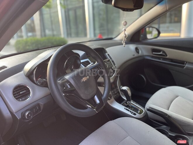 Chevrolet Cruze-7