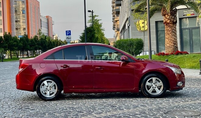 Chevrolet Cruze-5