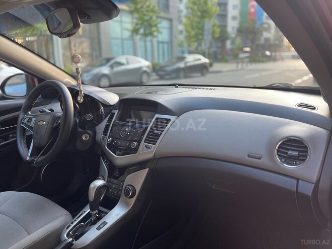 Chevrolet Cruze-8