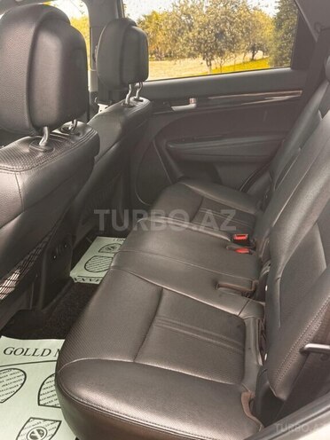 Kia Sorento-10