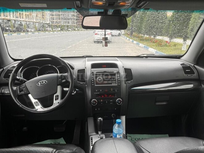 Kia Sorento-7
