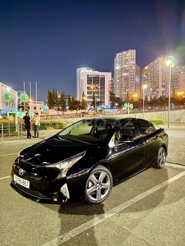 Toyota Prius-6