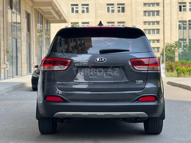 Kia Sorento-5