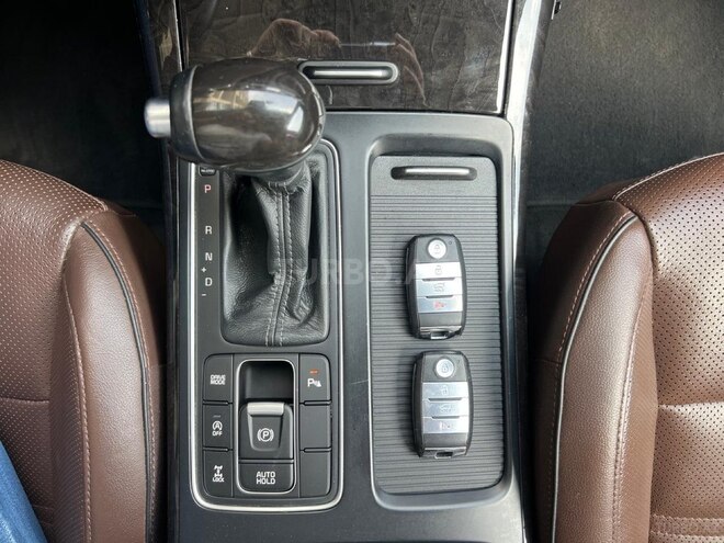 Kia Sorento-8
