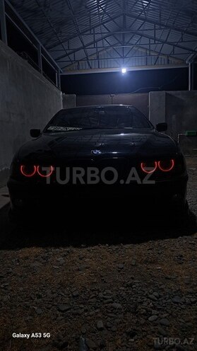BMW 525-10
