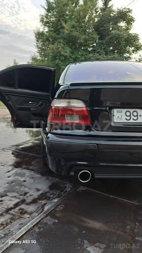 BMW 525-4