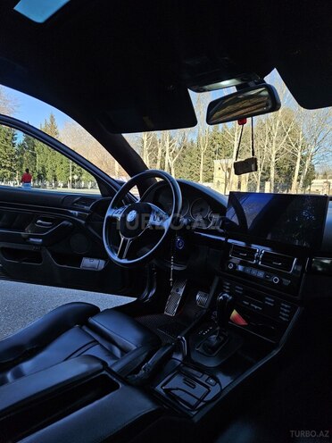 BMW 525-7