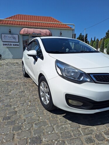 Kia Rio-7