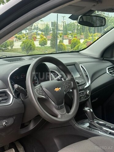 Chevrolet Equinox-8