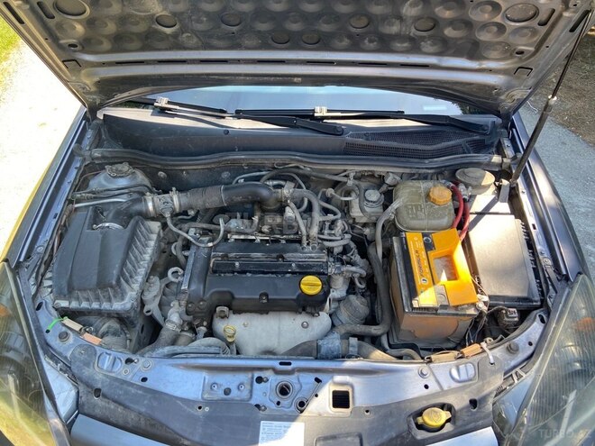 Opel Astra-13