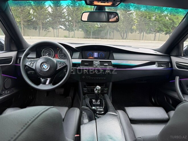BMW 530-12