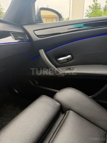 BMW 530-16