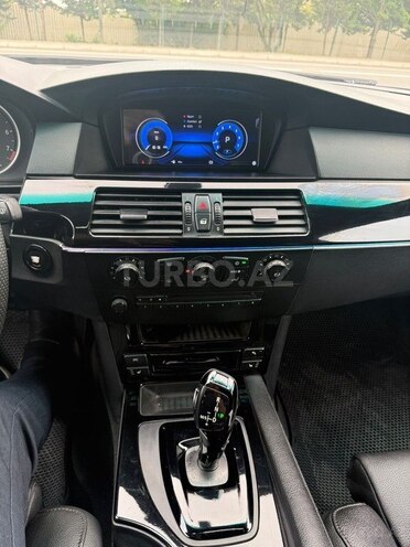 BMW 530-13