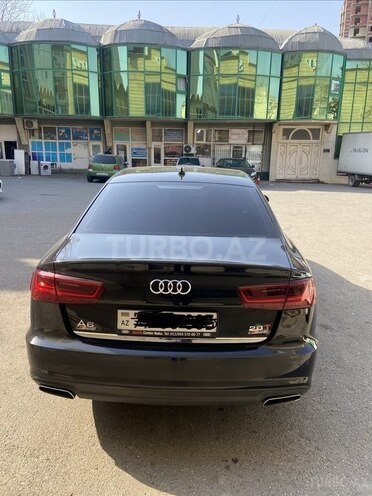 Audi A6-12