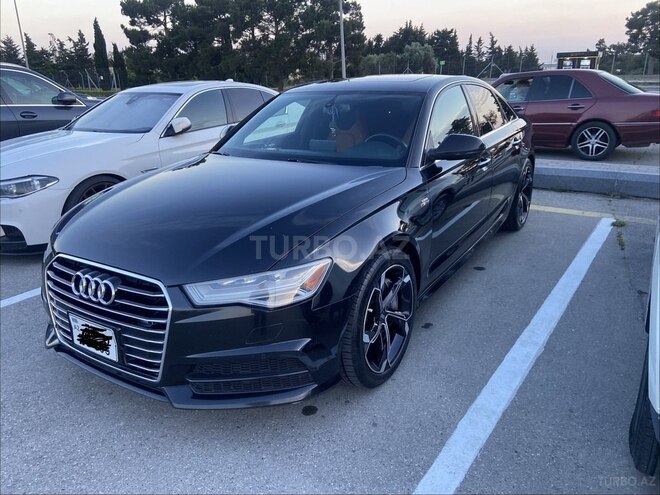 Audi A6-4