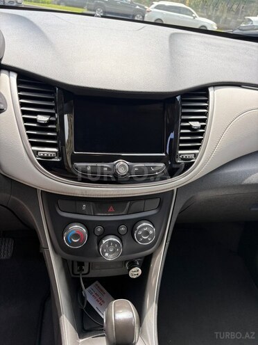 Chevrolet Trax-14