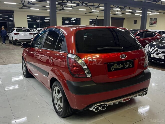 Kia Rio-6