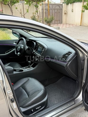 Kia Optima-20