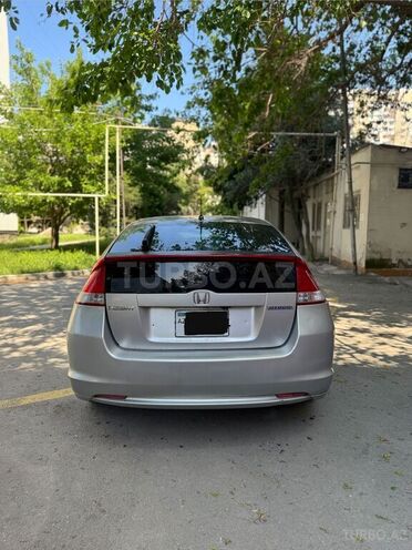 Honda Insight-2