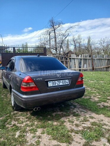 Mercedes C 200-6