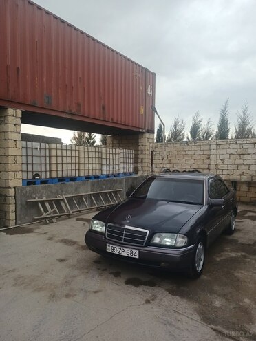 Mercedes C 200-7