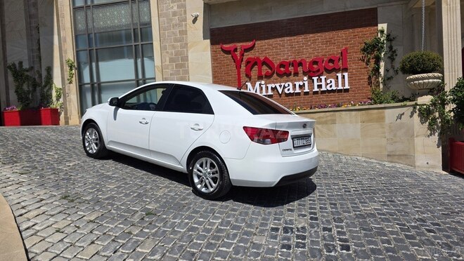 Kia Cerato-6