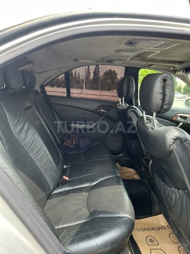 Mercedes S 320-9