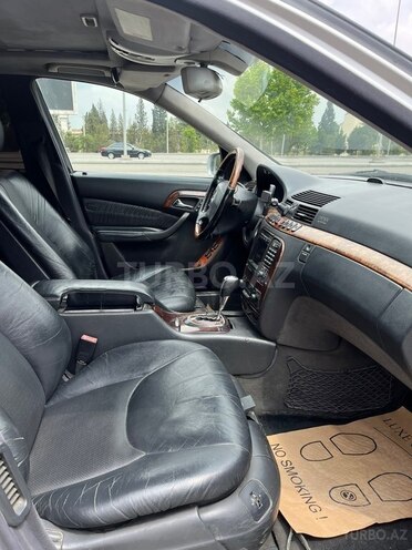 Mercedes S 320-8