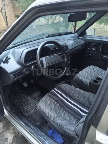 LADA (VAZ) 21099-9