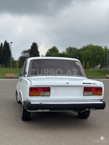 LADA (VAZ) 2107-5