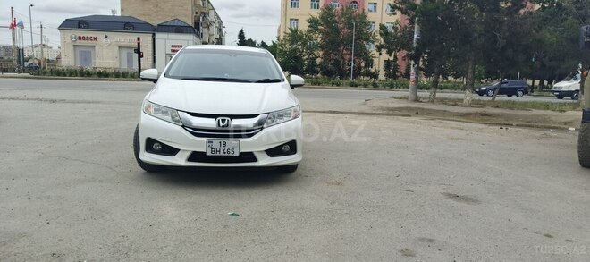 Honda Grace-1