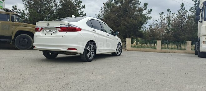 Honda Grace-8